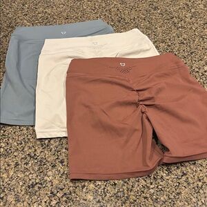 3 Women's Scrunch Shorts